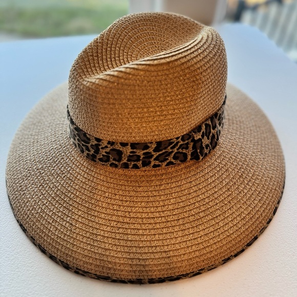 Cruise Club Leopard Trim Straw Hat - Picture 1 of 8